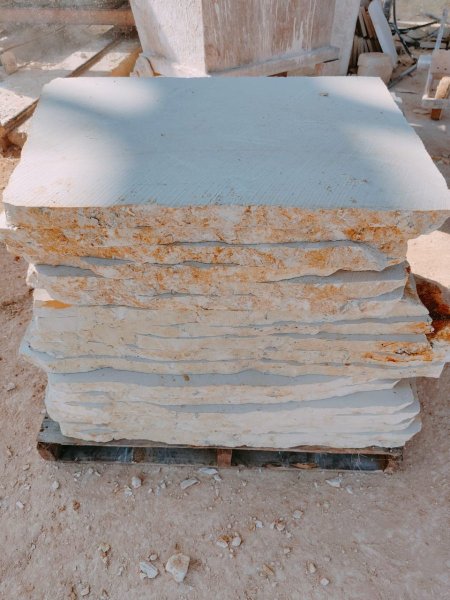 أرضيات عشوائي كبير